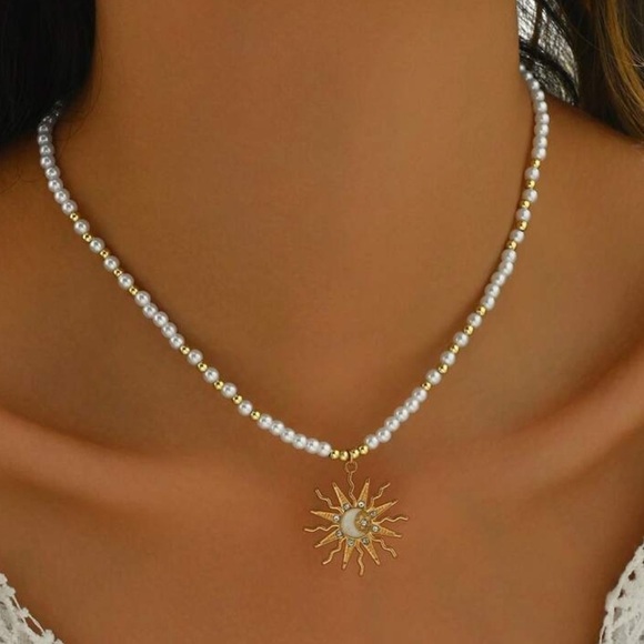 Anthropologie Gold and White seed beadedSunburst Necklace - Picture 1 of 5